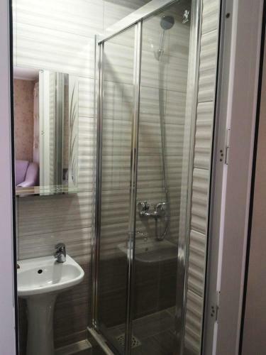 Hostal Guest House Alina