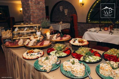V&p Hotel & Restaurant