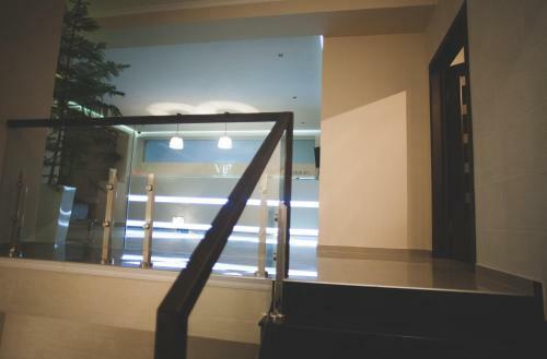 V&p Hotel & Restaurant