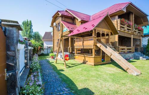Gostynnyi Dim Zatyshok