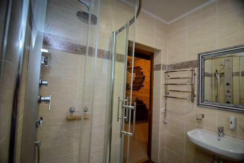 Hotel Shale Verba
