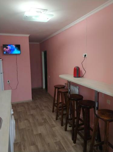 Mr. Hostel