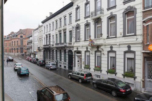 Station Hotel