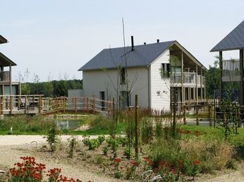 Golden Lakes Village / Ardennes