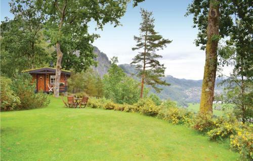 Holiday Home Norheimsund Rosselandvegen