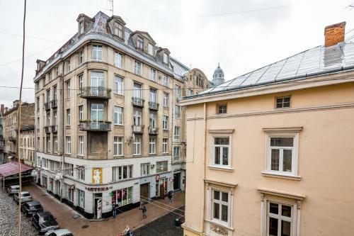 7 Brothers Rogatintsev Apartament
