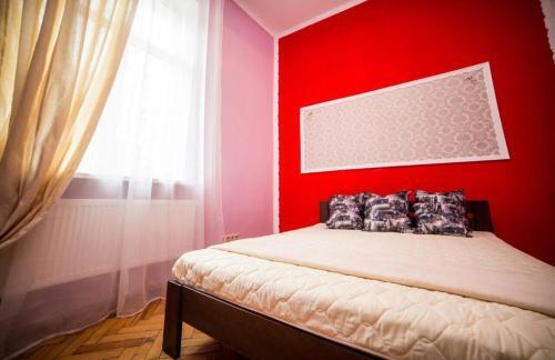 Apartment On Teatralna 7