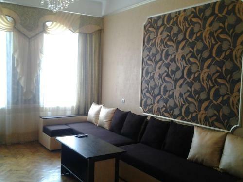 Spacious Apartments Near City Centre