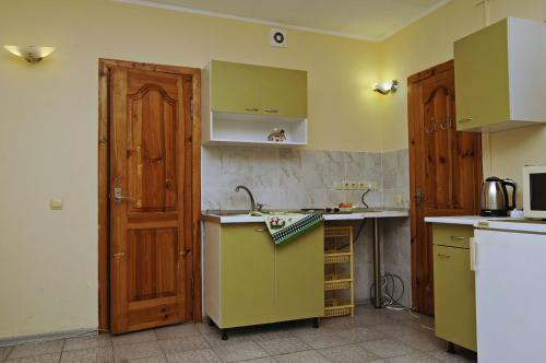 Hostal Bozhur Guest House