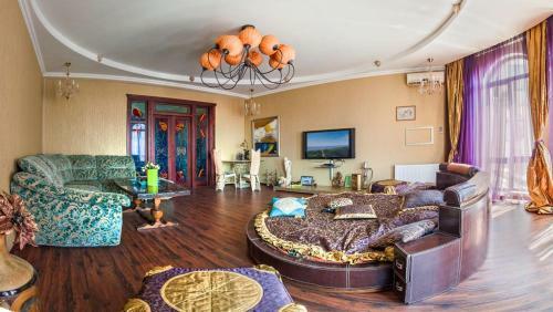 Apartment On Grecheskaya 5a