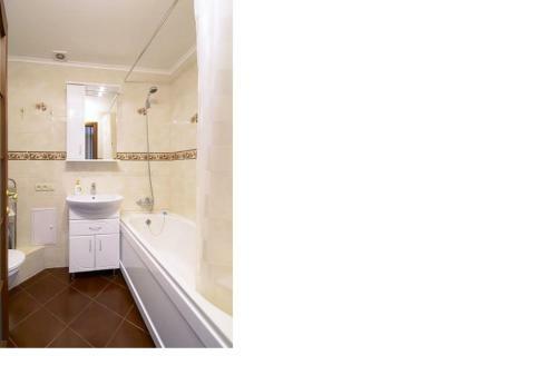 Classic Apartment In Deribasovskay