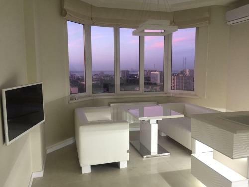 Apartment On Seredn'ofontans'ka 19b