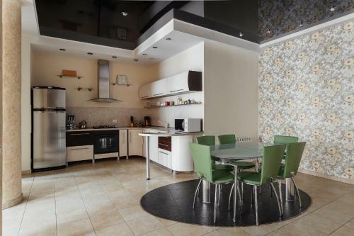 Lux Apartments On Bunina