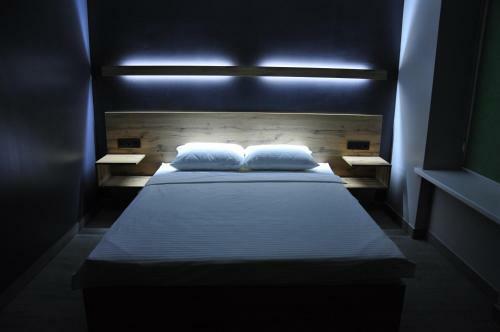 Full House Hotel & Capsule Hostel, Rivne