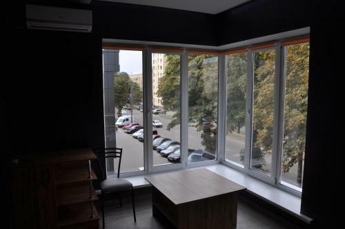 Full House Hotel & Capsule Hostel, Rivne