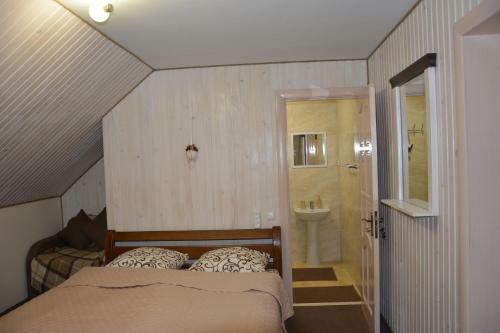 Hostal Bukovets'