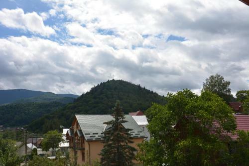 Hostal Bukovets'