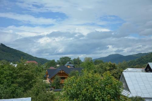 Hostal Bukovets'