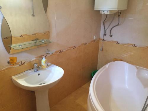 Hostal Zyma_lito Guest House