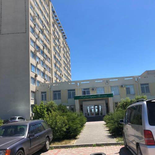 Zatoka, Lobanov Apartment