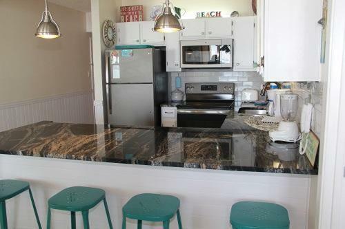 Romar Place 502