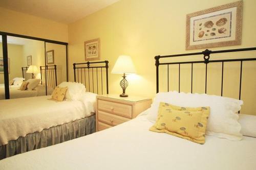 Windward Pointe 702