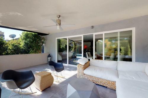 Modern Chic Escape