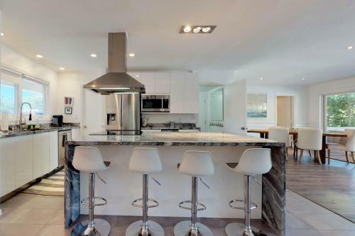 Modern Chic Escape