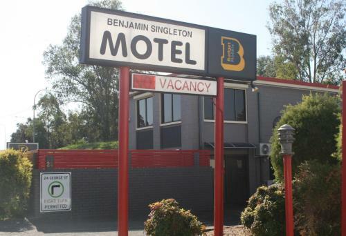 Benjamin Singleton Motel