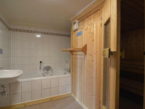 Villa Holiday Home Le Noyer Bra