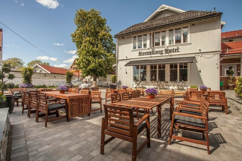 Reenskaug Hotel