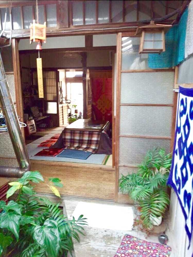 Albergue Buddha Guest House
