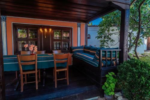 Villa The Zoev House