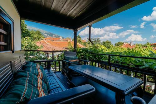 Villa The Zoev House