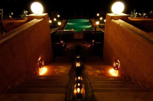 Bed & Breakfast Shems Moon Suites & Spa