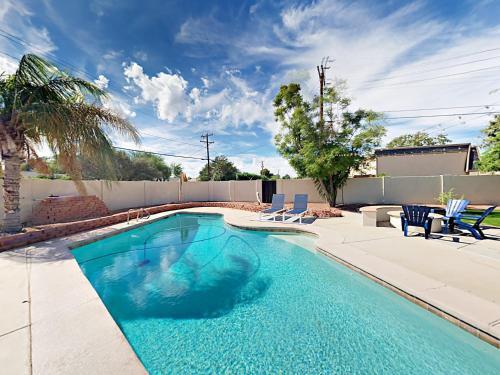 8501 E Mariposa Home