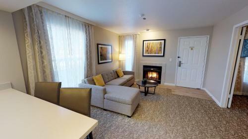 Chase Suite Hotel Newark Silicon Valley
