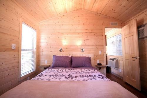 Soledad Canyon Cottage 15