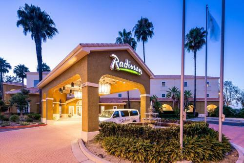 Radisson Hotel San Diego Rancho Bernardo