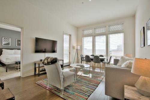 Urban Flat Apartments @ Heart Of Silicon Valley