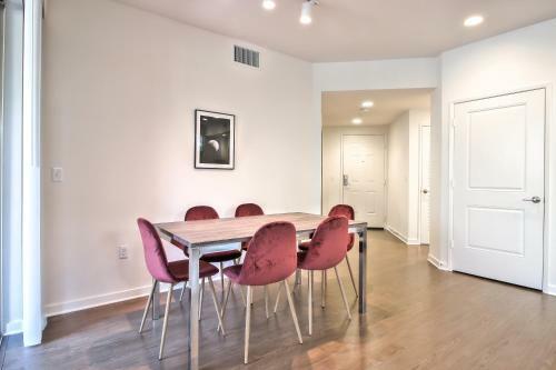 Urban Flat Apartments @ Heart Of Silicon Valley