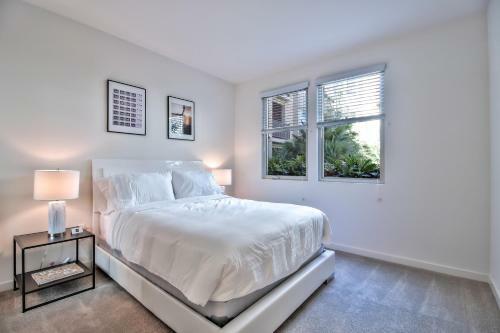 Urban Flat Apartments @ Heart Of Silicon Valley
