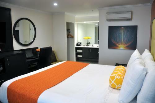 Hotel Pavilion Inn