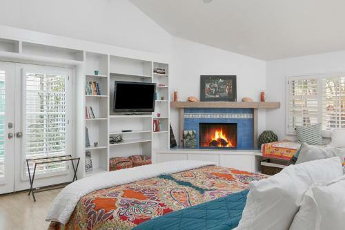 Studio Cottage In Santa Barbara #144023
