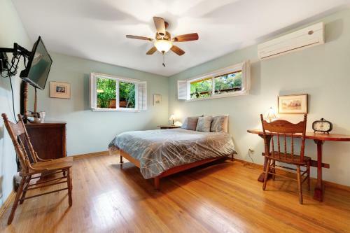 Hummingbird Garden Retreat
