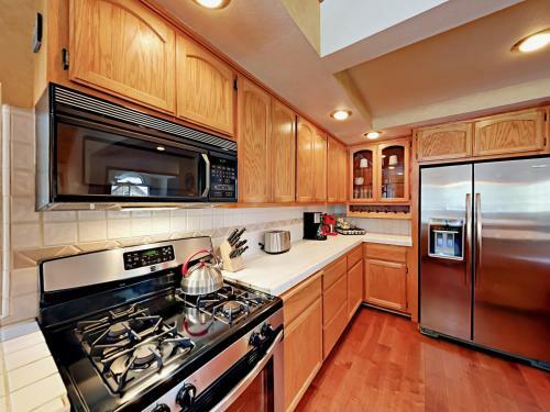 1212 Gold Dust Trail Home