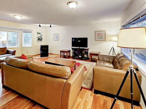 1154 Lone Indian Trail Home