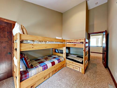 Miztec Tahoe Home