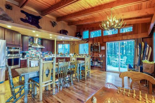 Moosehead Lodge