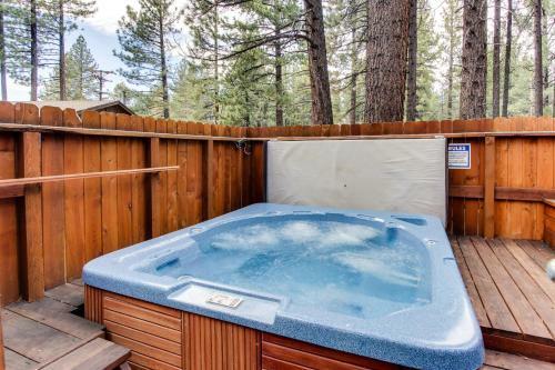 Spruce Grove Washoe Cabin